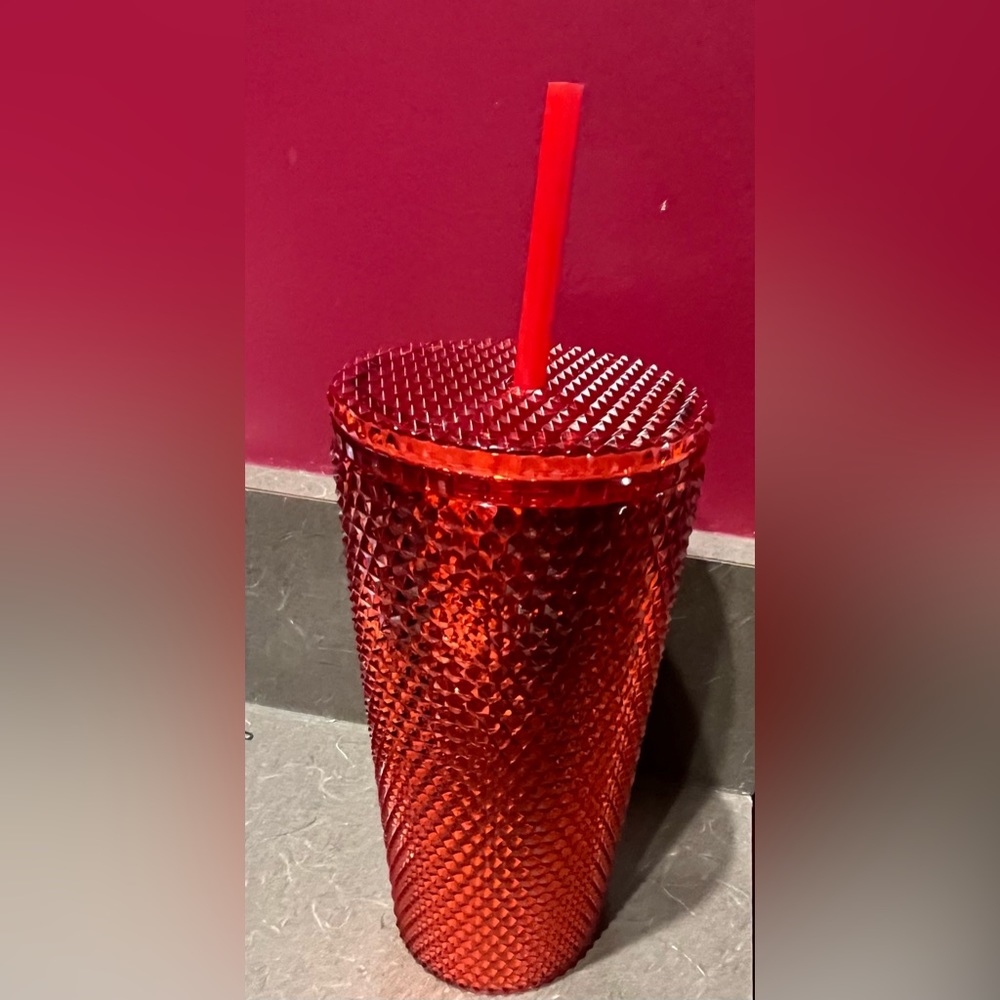 Fancy red tumbler